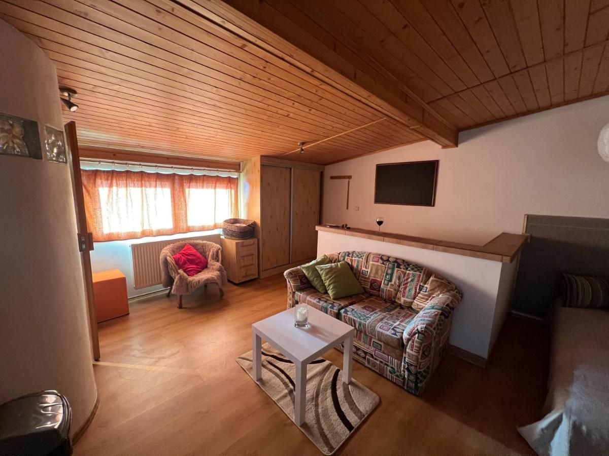 Visual Apartman Komárno Exteriör bild