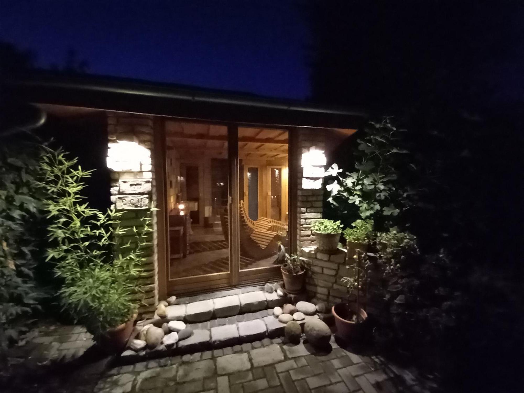 Visual Apartman Komárno Exteriör bild